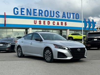 Used 2024 Nissan Altima 2.5 SV