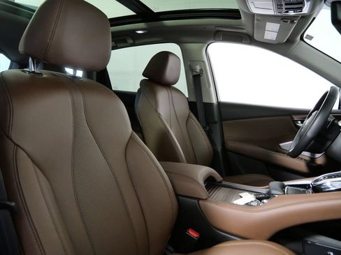 Used 2024 Acura RDX SH-AWD w/ Technology Package image 12