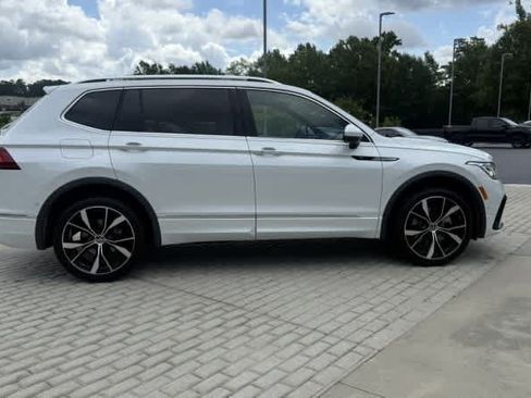 Used 2022 Volkswagen Tiguan SEL R-Line AWD/4WD image 7