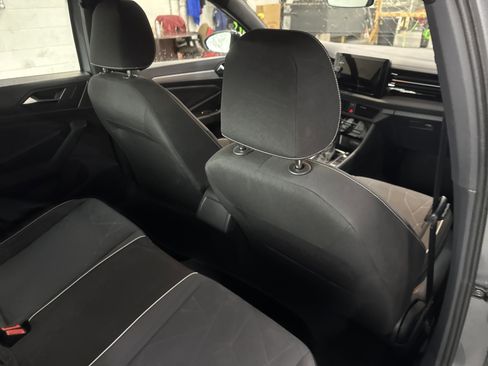 Used 2025 Volkswagen Jetta Sport image 30