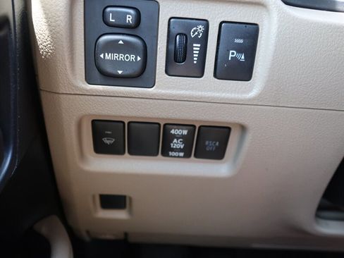 Used 2012 Toyota 4Runner SR5 image 21