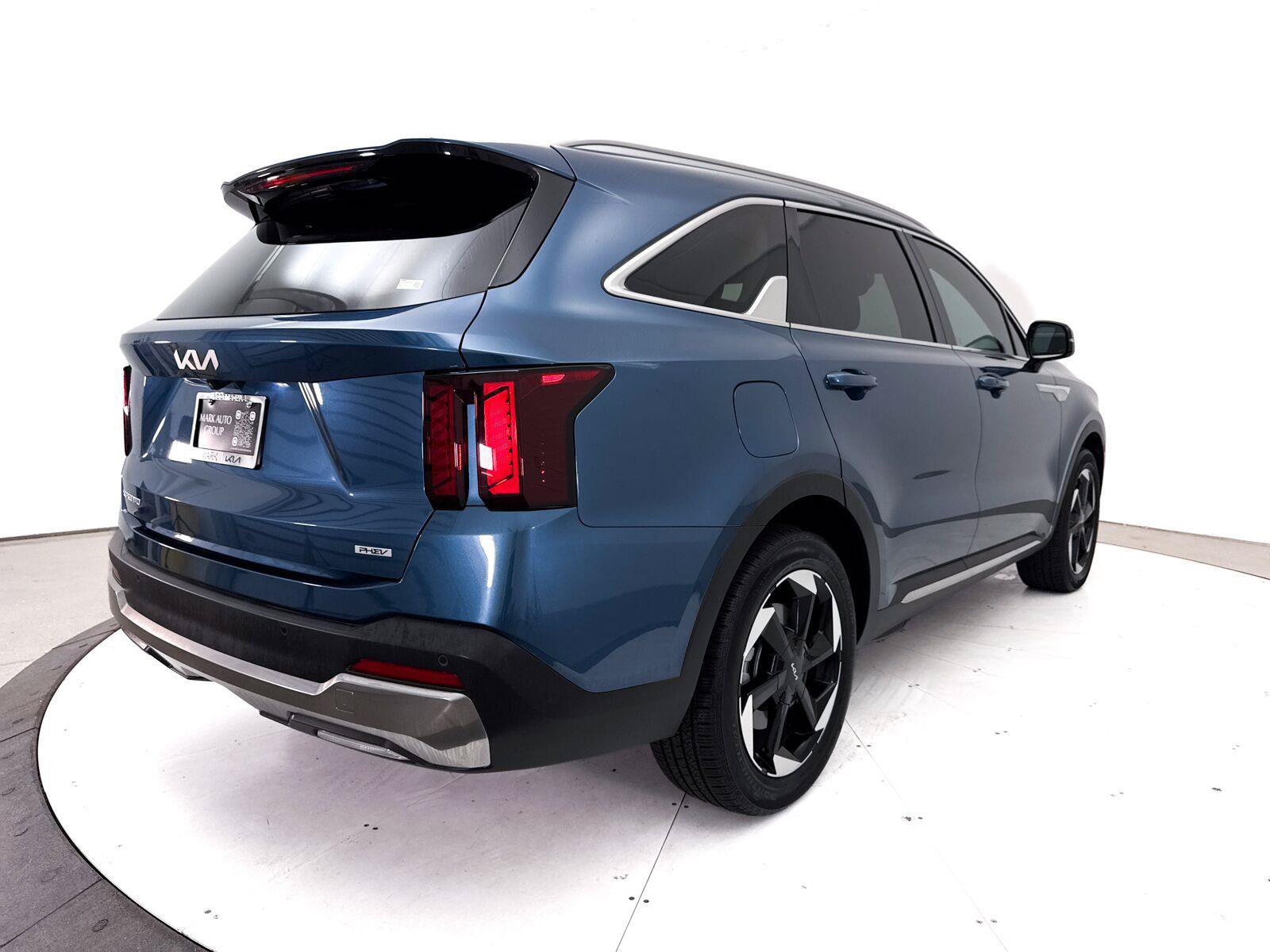 Used 2025 Kia Sorento EX AWD/4WD image 19