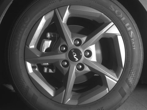 Used 2025 Kia K4 FWD image 12