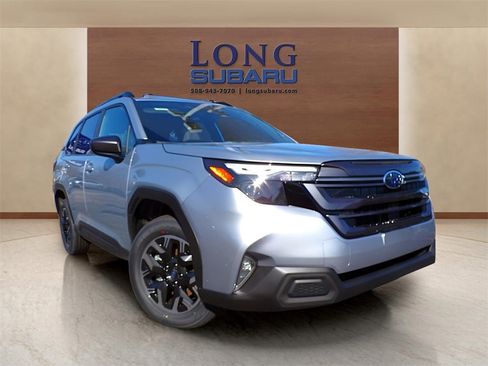 Certified 2025 Subaru Forester Premium image 3