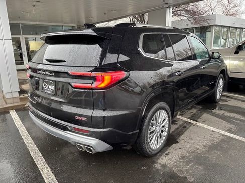 Used 2024 GMC Acadia Denali image 6