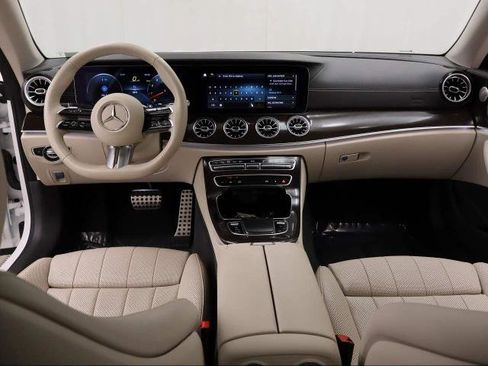Used 2023 Mercedes-Benz E 450 Coupe image 15