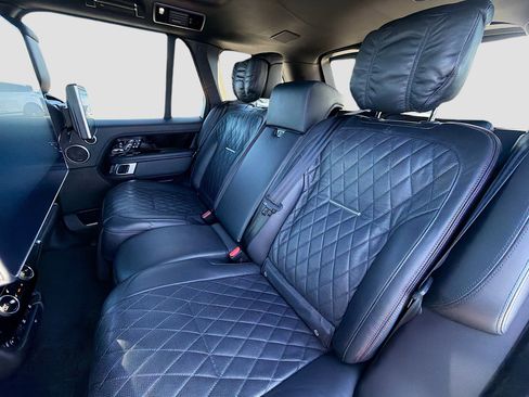 Used 2021 Land Rover Range Rover SV Autobiography Dynamic image 22