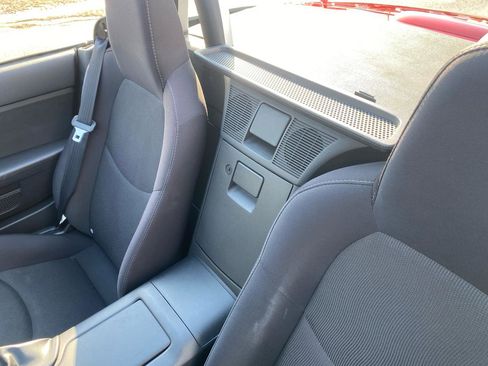 Used 2009 MAZDA MX-5 Miata Touring image 38