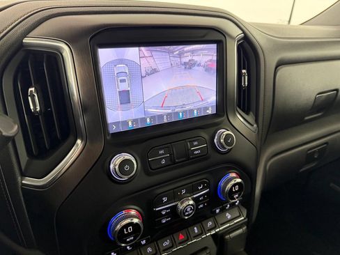 Used 2019 GMC Sierra 1500 AT4 w/ AT4 Premium Package AWD/4WD image 33