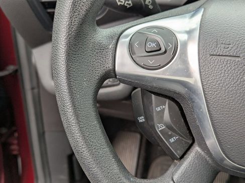 Used 2016 Ford Escape SE w/ Equipment Group 201A image 11