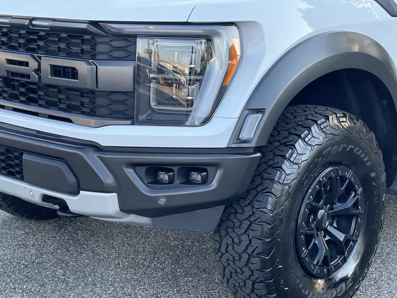 Used 2023 Ford F150 Raptor w/ Raptor 37 Performance Package AWD/4WD image 39