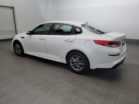 Used 2019 Kia Optima LX image 3