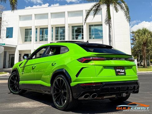 Used 2021 Lamborghini Urus AWD/4WD image 52