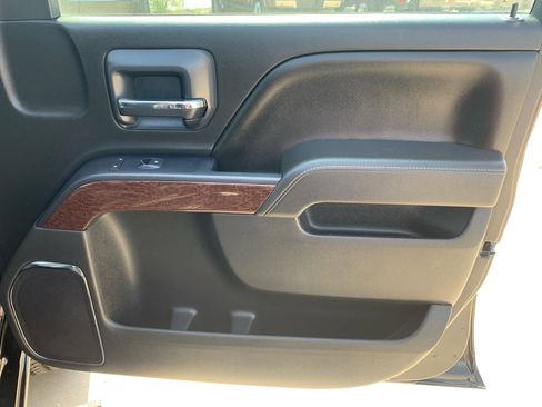 Used 2015 GMC Sierra 2500 SLT w/ Driver Alert Package image 14