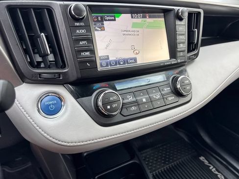 Used 2017 Toyota RAV4 XLE w/ Convenience Package AWD/4WD image 24