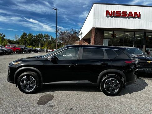 New 2026 Nissan Rogue SV w/ Cold Weather Package image 10