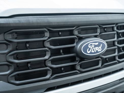 Used 2025 Ford F150 STX w/ Equipment Group 201A FX4 AWD/4WD image 12