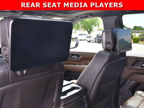 Used 2025 GMC Yukon XL Denali Ultimate image 33