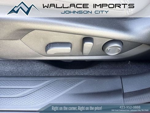 New 2026 Subaru Outback Limited AWD/4WD image 9
