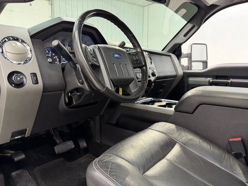 Used 2012 Ford F250 Lariat w/ Lariat Ultimate Pkg image 12