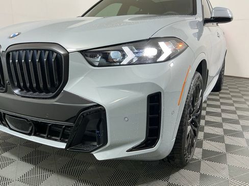 New 2026 BMW X5 xDrive40i w/ M Sport Package image 5