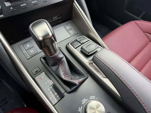 Used 2018 Lexus IS 300 F Sport image 22