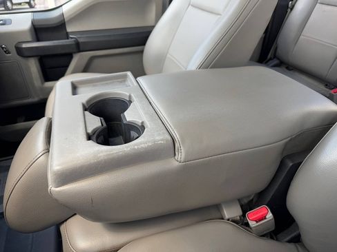 Used 2017 Ford F150 XL w/ Equipment Group 101A Mid RWD image 22
