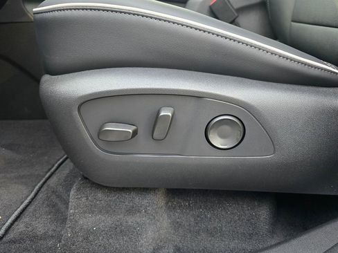New 2026 Buick Enclave Preferred w/ Power Package AWD/4WD image 17