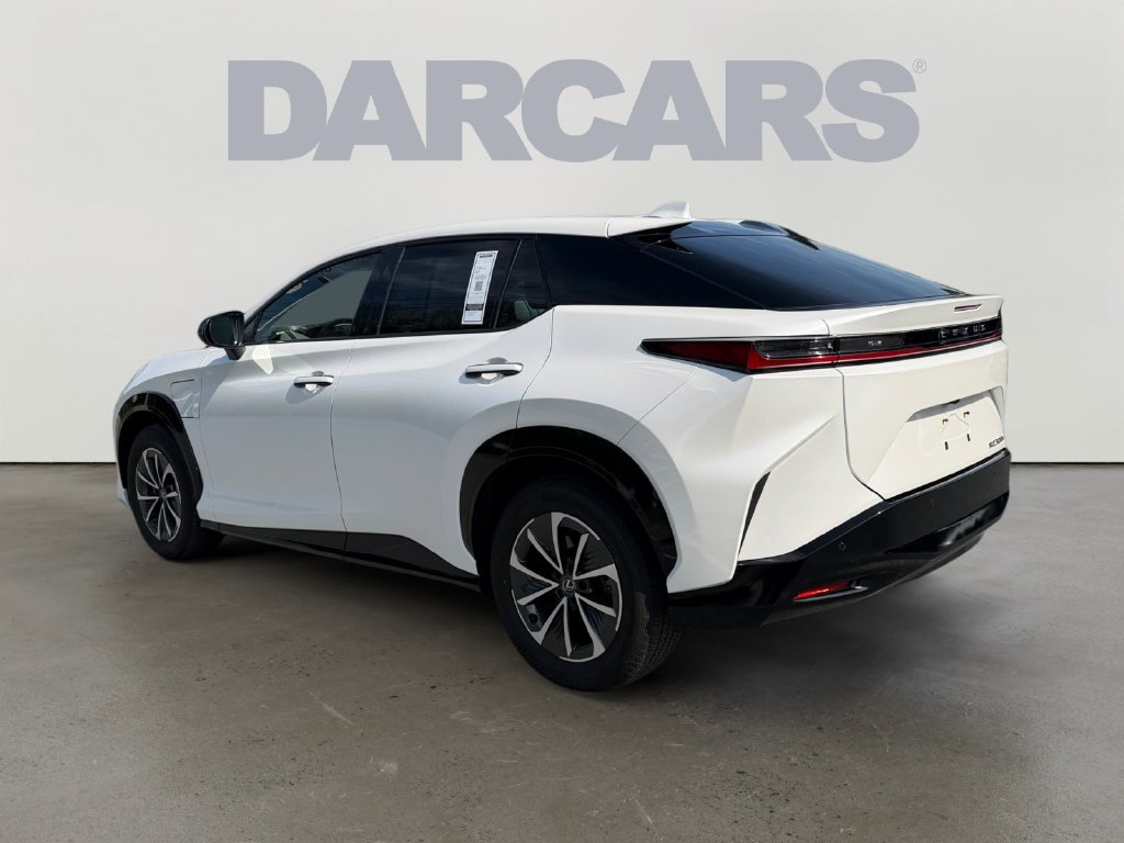 Used 2024 Lexus RZ 300e Premium FWD image 5
