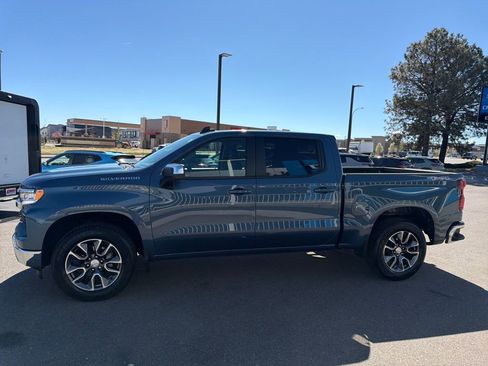 Used 2024 Chevrolet Silverado 1500 LT image 2