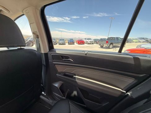 Used 2023 Volkswagen Atlas SE FWD image 16