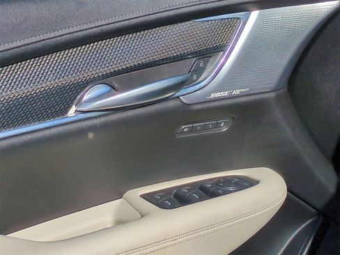 Certified 2021 Cadillac XT5 Sportv image 13