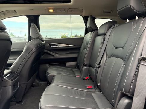 Used 2025 INFINITI QX60 Luxe AWD/4WD image 22