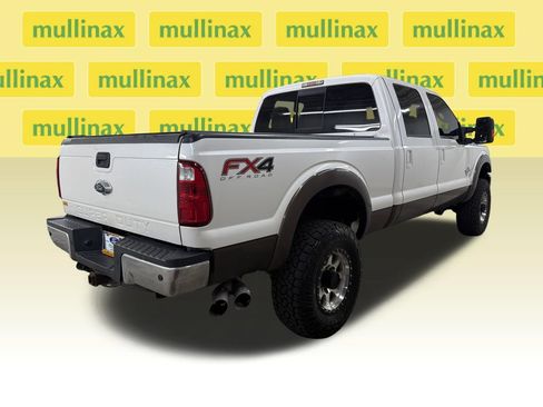 Used 2016 Ford F250 Lariat w/ Lariat Interior Package AWD/4WD image 3