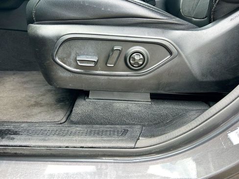 Used 2024 Jeep Grand Cherokee Altitude AWD/4WD image 26