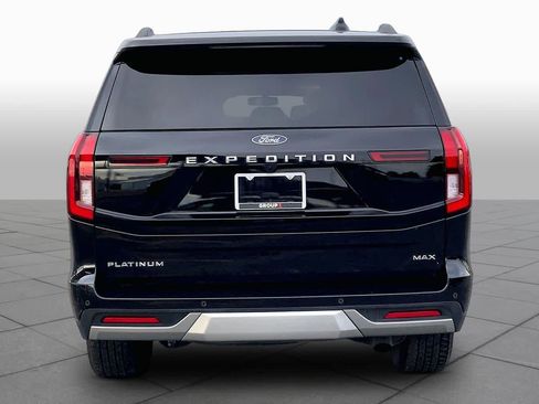 Used 2025 Ford Expedition Max Platinum AWD/4WD image 5