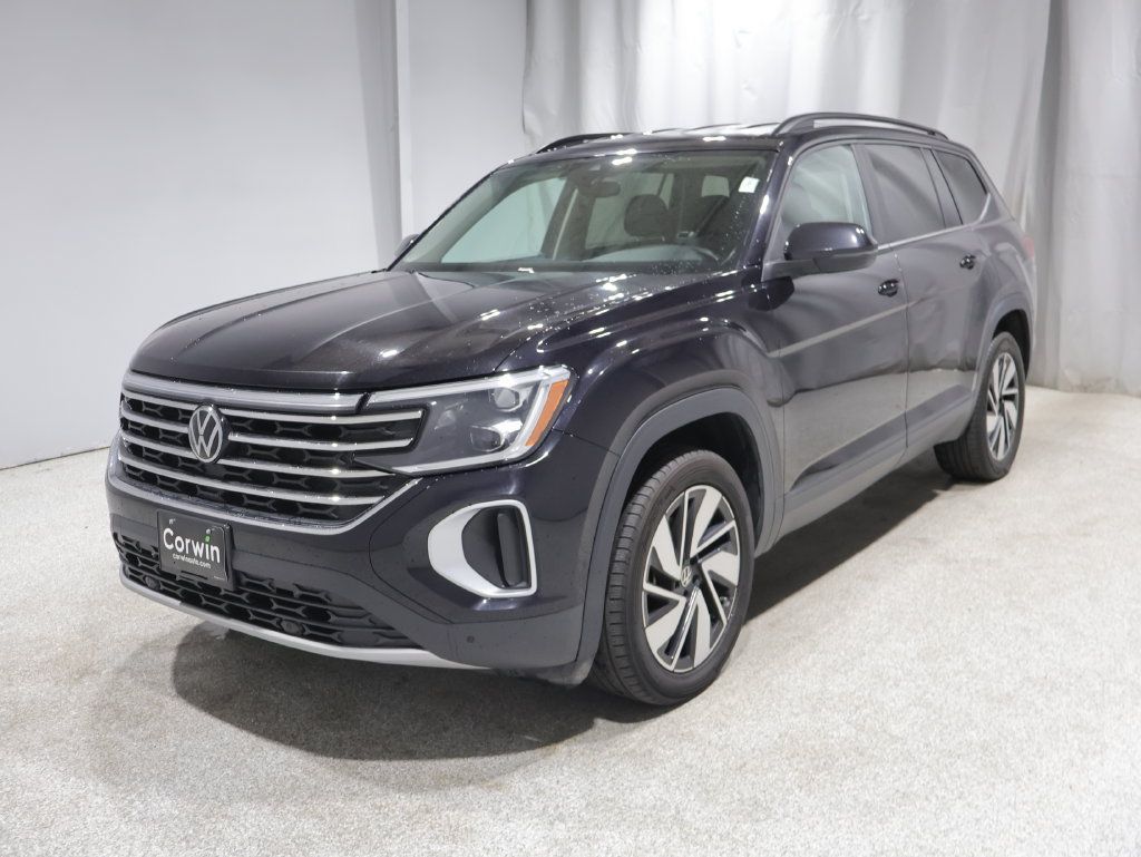 Used 2025 Volkswagen Atlas SE AWD/4WD image 7