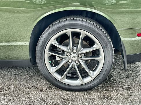 Used 2021 Dodge Challenger GT w/ Plus Package image 8