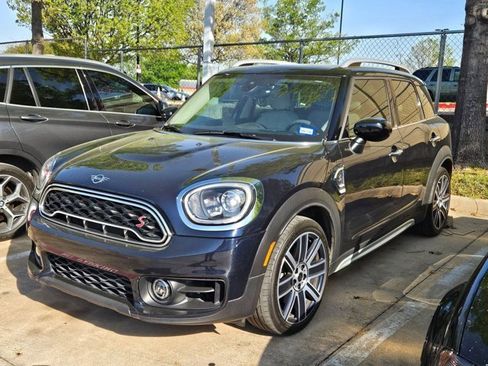 Used 2020 MINI Cooper Countryman S image 1