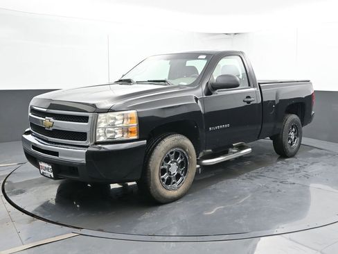 Used 2011 Chevrolet Silverado 1500 W/T w/ LS Package RWD image 7