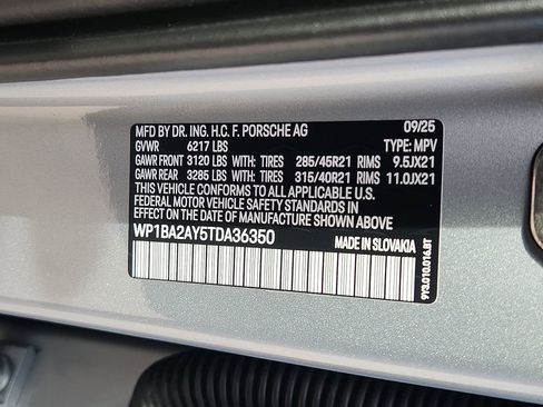 New 2026 Porsche Cayenne Coupe image 22