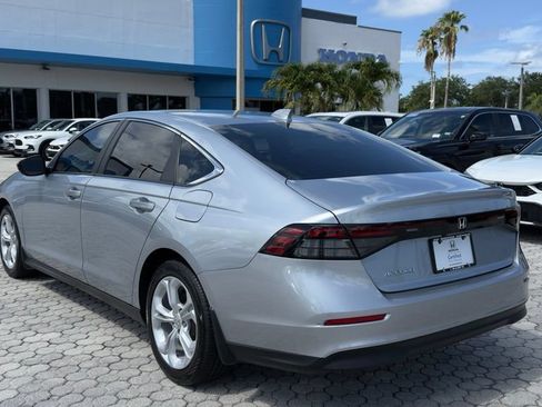 Used 2025 Honda Accord LX image 10