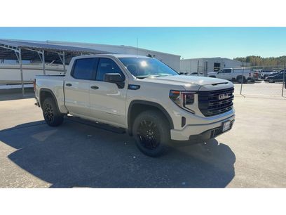 New 2026 GMC Sierra 1500 Pro w/ Graphite Edition