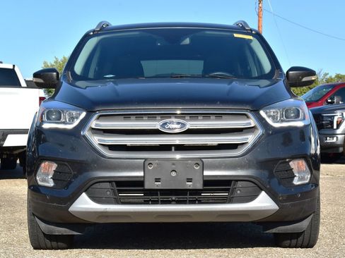 Used 2018 Ford Escape Titanium FWD image 2