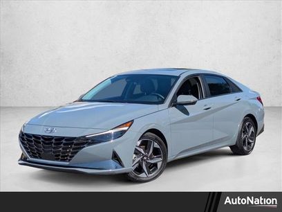 Used 2023 Hyundai Elantra Limited