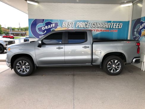 Used 2026 Chevrolet Silverado 1500 LT AWD/4WD image 5