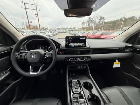 New 2025 Honda Pilot EX-L image 28