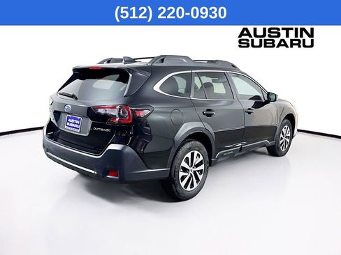 Used 2025 Subaru Outback Premium AWD/4WD image 8