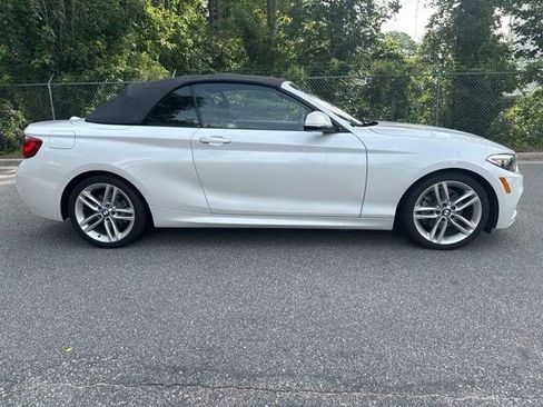 Used 2016 BMW 228i Convertible RWD image 4