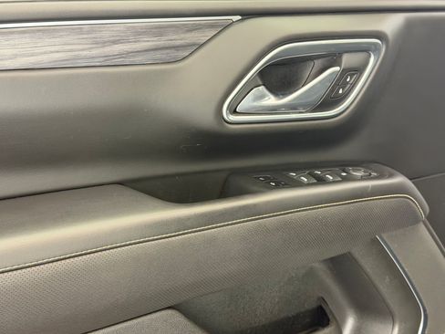 Used 2021 GMC Yukon XL SLT RWD image 13